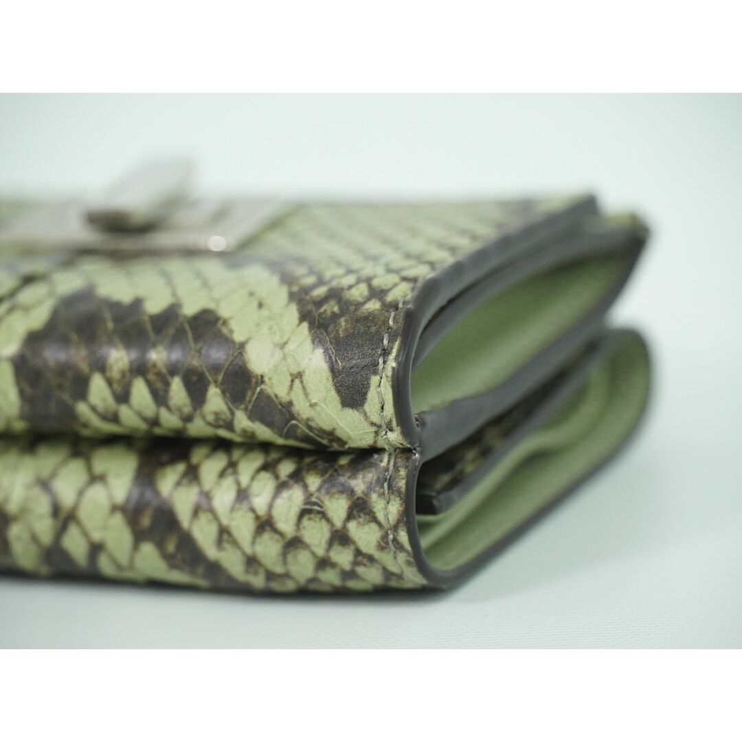 FENDI - 本物 フェンディ FENDI ピーカブー 三つ折り 折財布 FENDI - 本物 フェンディ FENDI ピーカブー 三つ折り 折財布