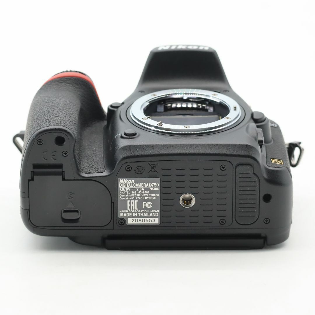 ショット数692回 Nikon デジタル一眼レフカメラ D750 #4247の ショット数692回 Nikon デジタル一眼レフカメラ D750 #4247の
