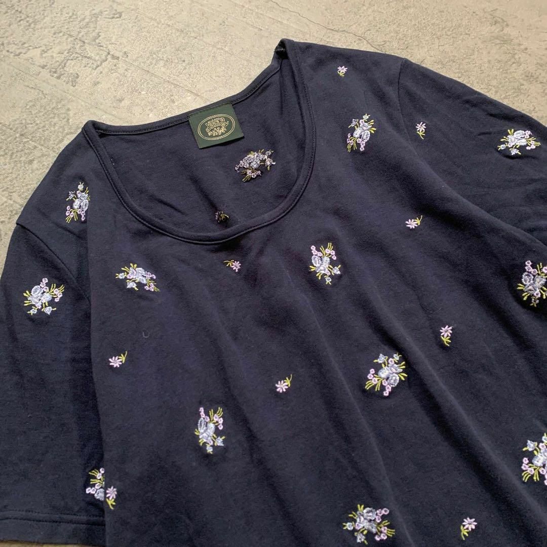LAURA ASHLEY - 【LAURA ASHLEY】(F) コットン 総柄 花柄 刺繍 T LAURA ASHLEY - 【LAURA ASHLEY】(F) コットン 総柄 花柄 刺繍 T