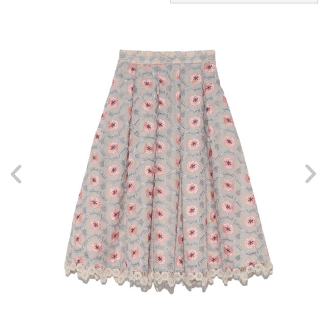 Lily Brown(リリーブラウン)のお花刺繍ミディアム丈スカート レディースのスカート(ひざ丈スカート)の商品写真