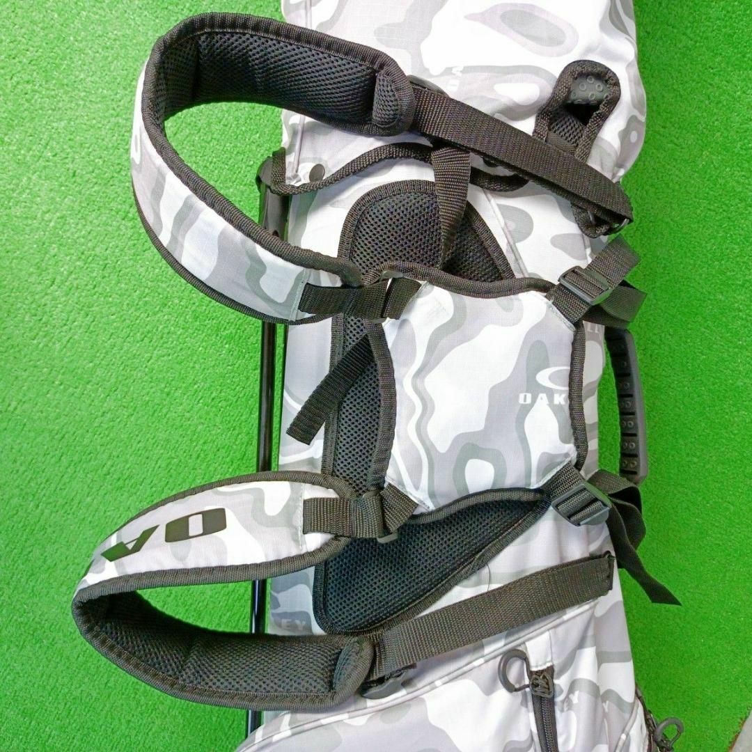 Oakley - 良品 オークリー スタンド式キャディバッグ 9.5型 口枠 Oakley - 良品 オークリー スタンド式キャディバッグ 9.5型 口枠