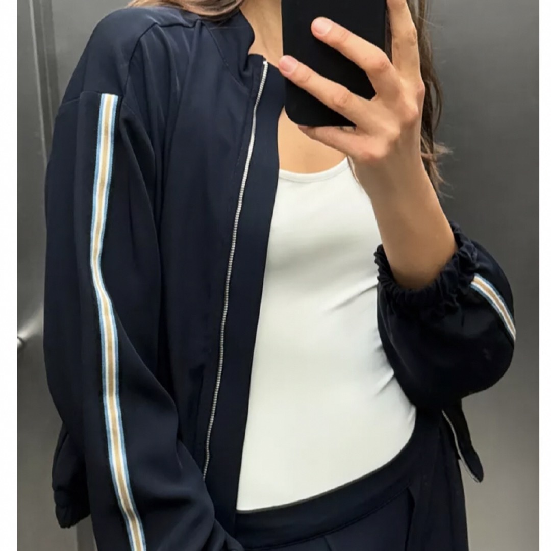 ZARA - ZARA⭐︎未使用 サイドストライプジャケット 値下げ不可 ZARA - ZARA⭐︎未使用 サイドストライプジャケット 値下げ不可