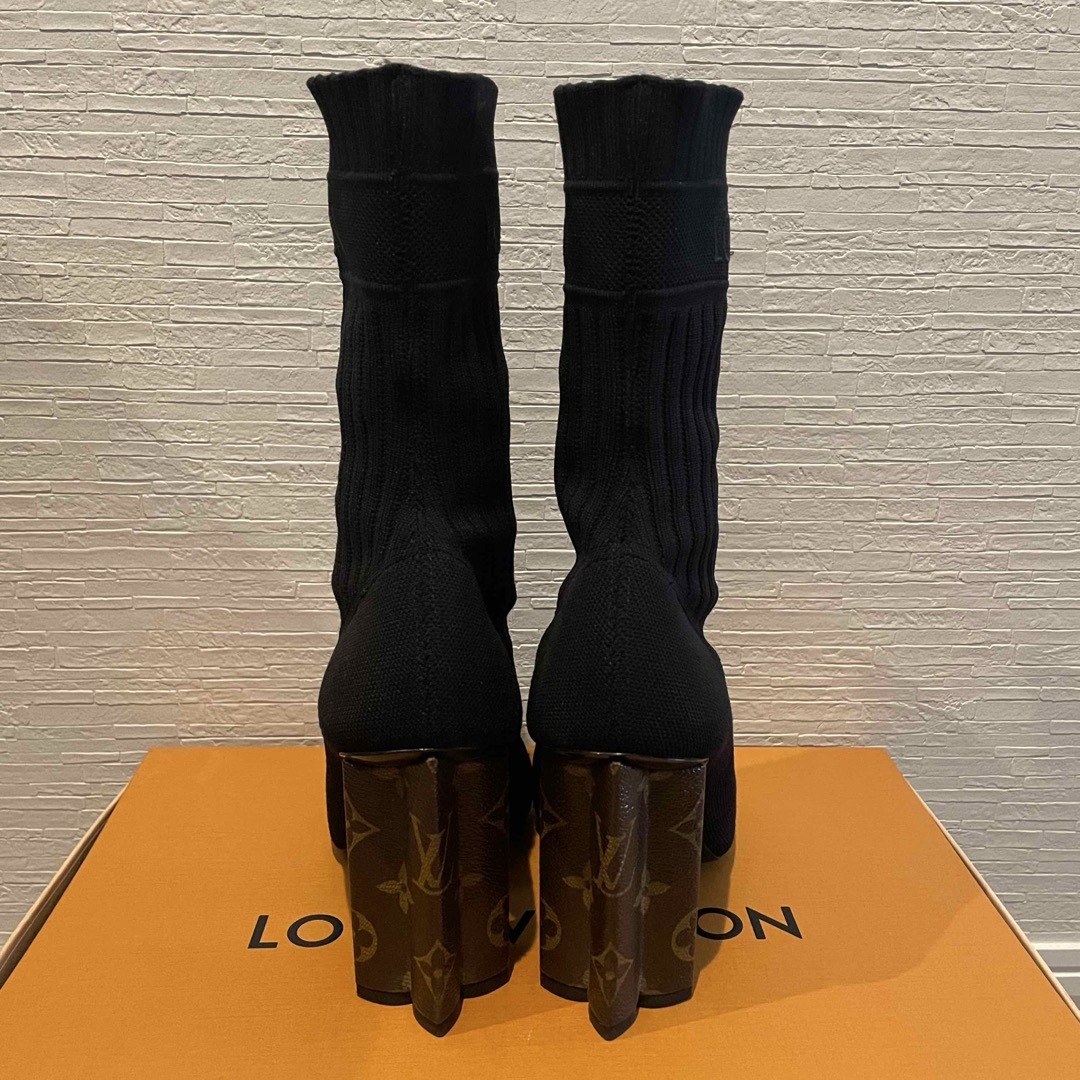 LOUIS VUITTON - ルイヴィトン シルエット・ライン アンクル LOUIS VUITTON - ルイヴィトン シルエット・ライン アンクル