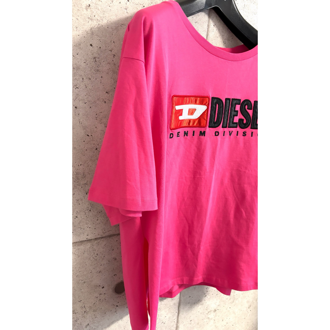 DIESEL - 【ほぼ未使用】DIESEL ディーゼル スリットTシャツ DIESEL - 【ほぼ未使用】DIESEL ディーゼル スリットTシャツ