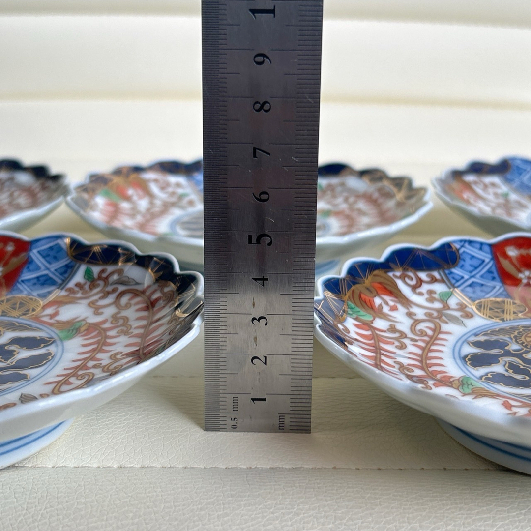 有田焼 - 有田焼 藤太郎窯 金彩古伊万里 菊割皿 5枚セット 銘々 有田焼 - 有田焼 藤太郎窯 金彩古伊万里 菊割皿 5枚セット 銘々