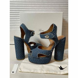 TSURU by Mariko Oikawa(サンダル)のフリマアイテム一覧 TSURU by Mariko Oikawa(サンダル)のフリマアイテム一覧