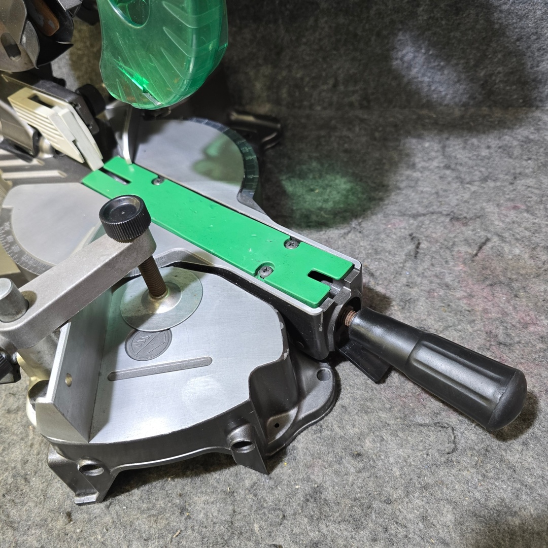 中古品】ハイコーキ(HIKOKI ※旧:日立工機) コードレス卓上 中古品】ハイコーキ(HIKOKI ※旧:日立工機) コードレス卓上