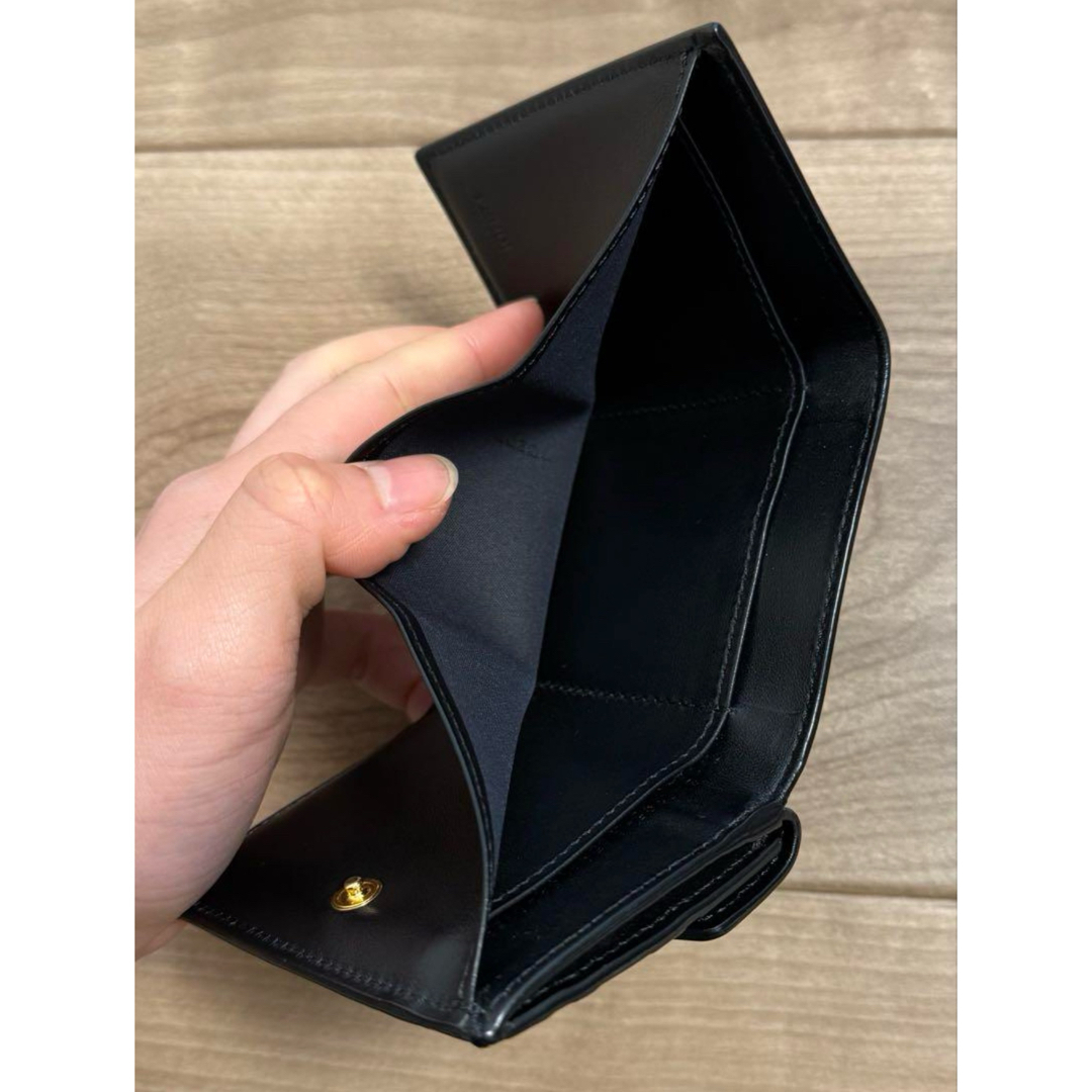 FENDI - FENDI フェンディ 三つ折り財布 ブラックの通販 by FENDI - FENDI フェンディ 三つ折り財布 ブラックの通販 by