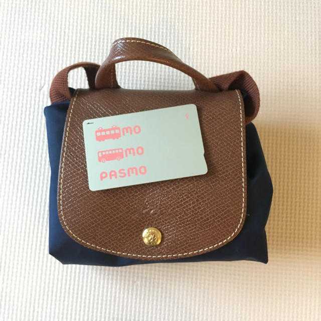 LONGCHAMP(ロンシャン)のLONGCHAMP 折りたたみリュックサック ネイビー レディースのバッグ(リュック/バックパック)の商品写真