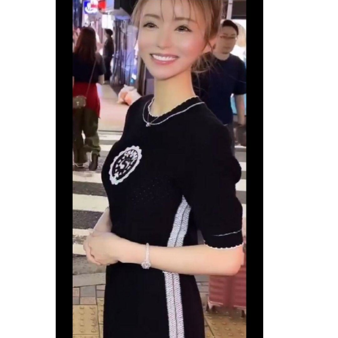 CHANEL - CHANEL♡No.5ビーズロゴワンピース🤍一条響さん ひめか CHANEL - CHANEL♡No.5ビーズロゴワンピース🤍一条響さん ひめか