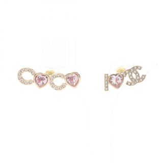 CHANEL(ピアス ・ ピンク/桃色系)のフリマアイテム一覧 CHANEL(ピアス ・ ピンク/桃色系)のフリマアイテム一覧