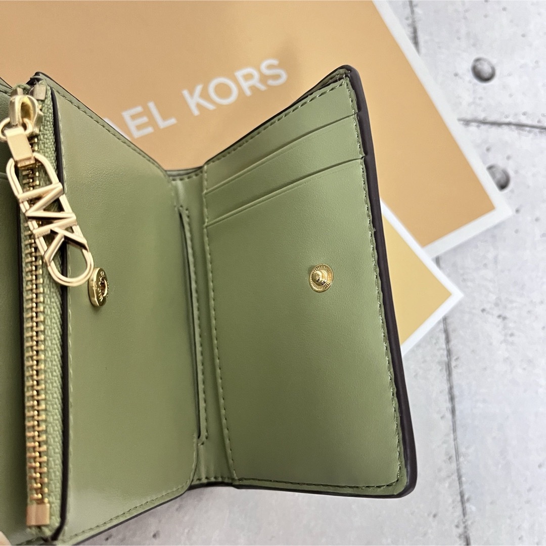MICHAEL KORS - マイケルコース☆新品☆ EMPIRE レザー 二つ折り MICHAEL KORS - マイケルコース☆新品☆ EMPIRE レザー 二つ折り