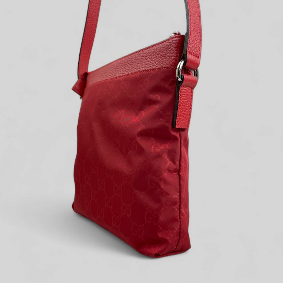 GUCCI - 未使用□GUCCI グッチ□ GG柄 GGナイロンx高級レザー GUCCI - 未使用□GUCCI グッチ□ GG柄 GGナイロンx高級レザー