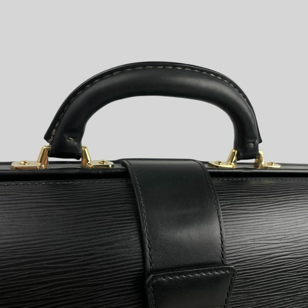 LOUIS VUITTON - □ルイ ヴィトン□ エピ セルヴィエット LOUIS VUITTON - □ルイ ヴィトン□ エピ セルヴィエット