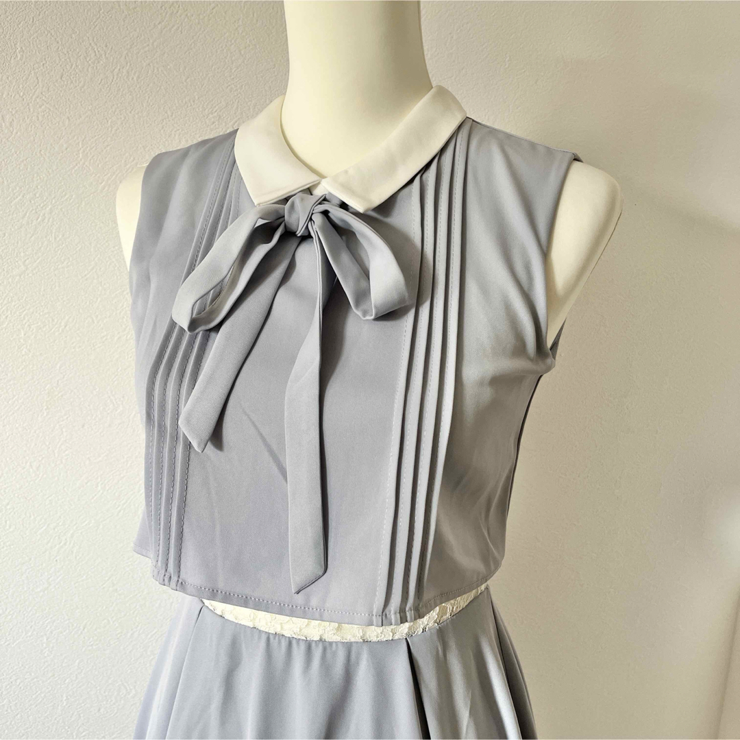 美品】Rene 膝丈ワンピース ライトブルー フリル 36 ノースリーブ