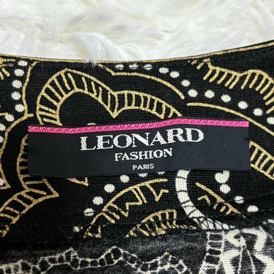 LEONARD - レオナール 花柄 シルク混ブラウスカットソー LEONARD - レオナール 花柄 シルク混ブラウスカットソー