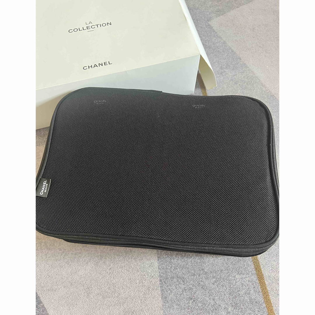 CHANEL - CHANEL ノベルティ ポーチ トラベルオーガナイザーの CHANEL - CHANEL ノベルティ ポーチ トラベルオーガナイザーの