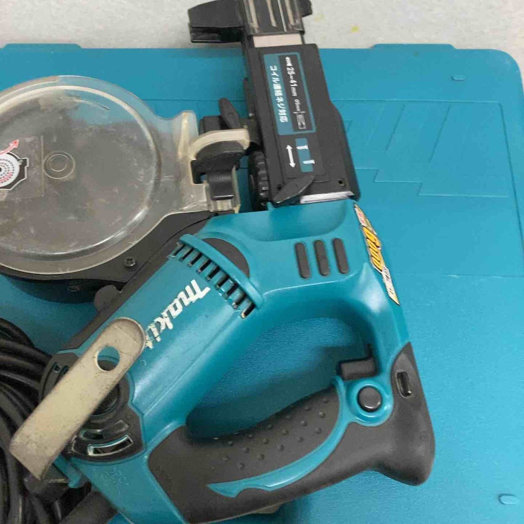 ☆マキタ(makita) オートパックスクリュードライバー 6841R ☆マキタ(makita) オートパックスクリュードライバー 6841R