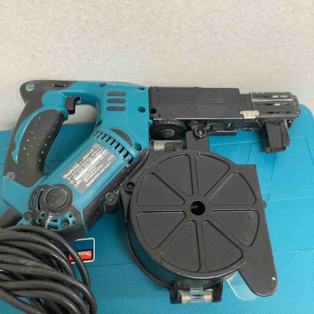 ☆マキタ(makita) オートパックスクリュードライバー 6841R ☆マキタ(makita) オートパックスクリュードライバー 6841R