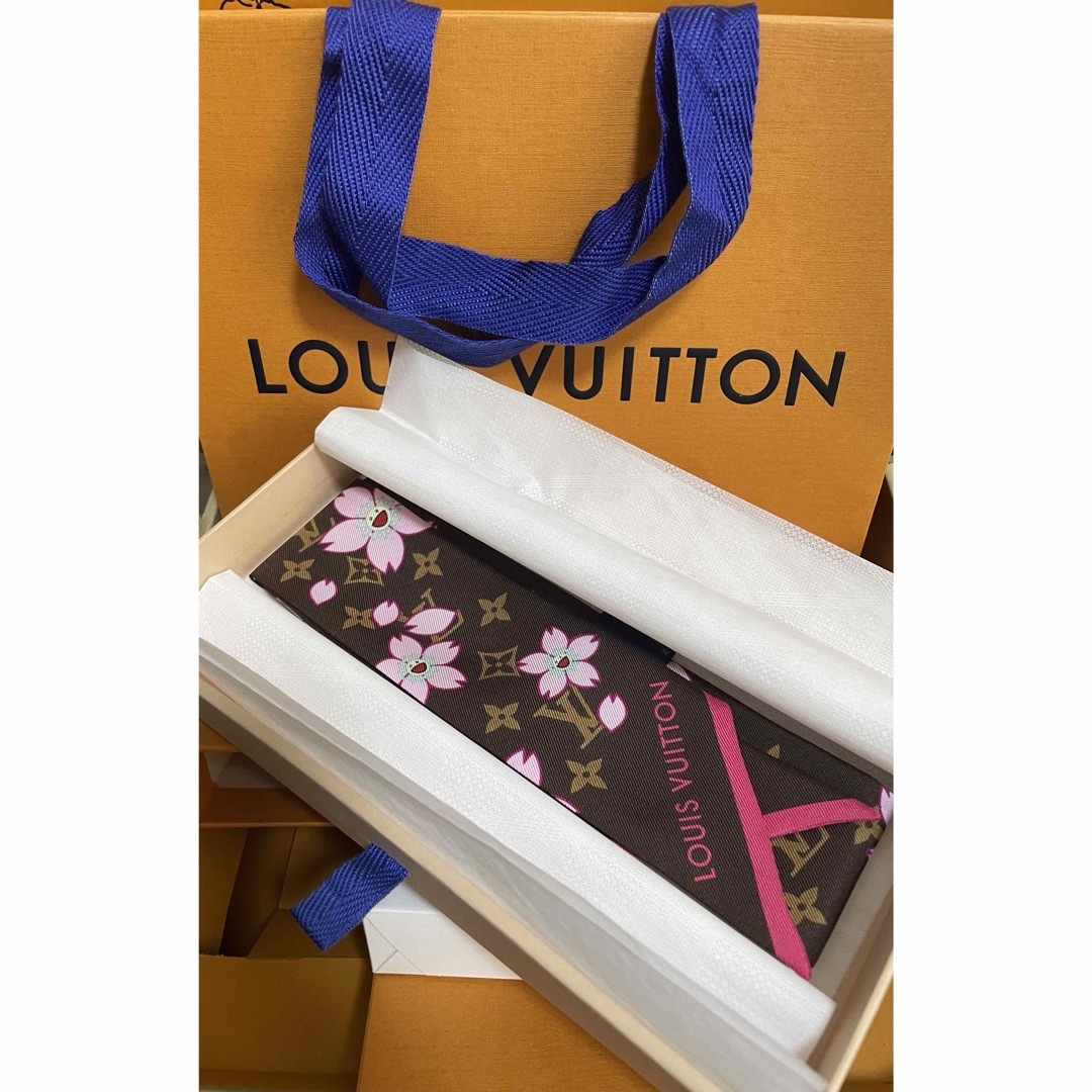 LOUIS VUITTON - 村上隆 ルイヴィトン LV × TM バンドーBB LOUIS VUITTON - 村上隆 ルイヴィトン LV × TM バンドーBB