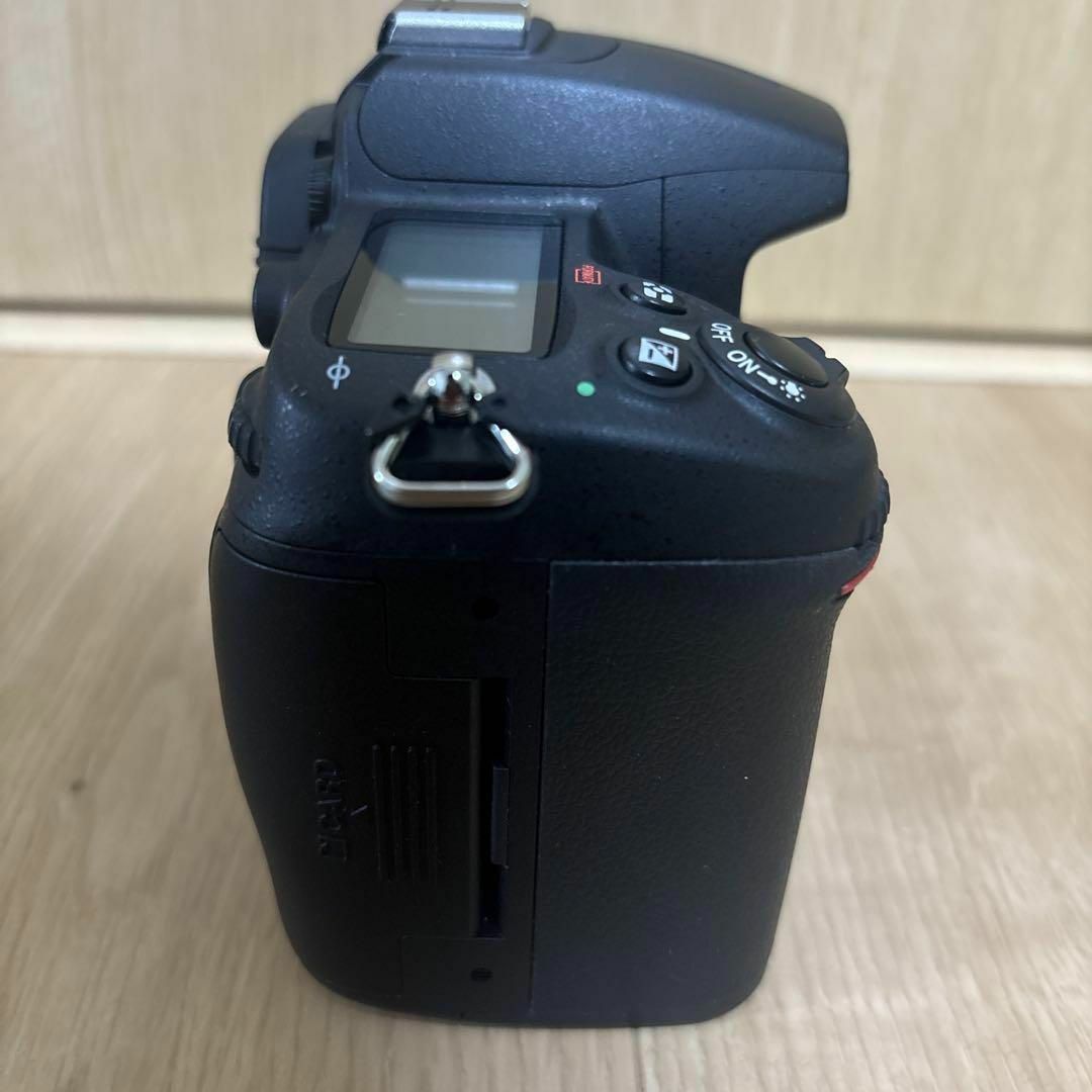 Nikon ニコン D7000 ボディ デジタル一眼カメラの通販 by Camera Nikon ニコン D7000 ボディ デジタル一眼カメラの通販 by Camera