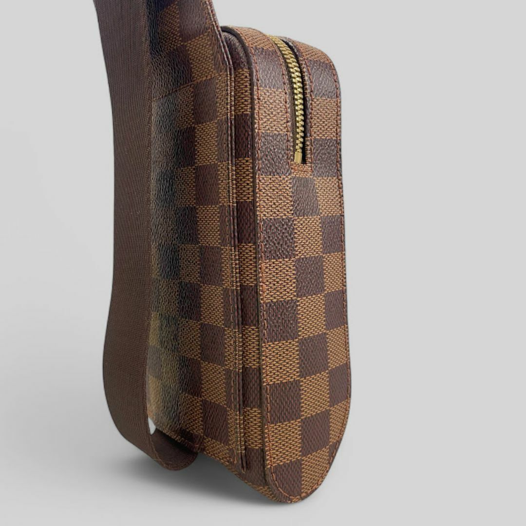 LOUIS VUITTON - ほぼ未使用□ルイ ヴィトン□ ダミエ LOUIS VUITTON - ほぼ未使用□ルイ ヴィトン□ ダミエ