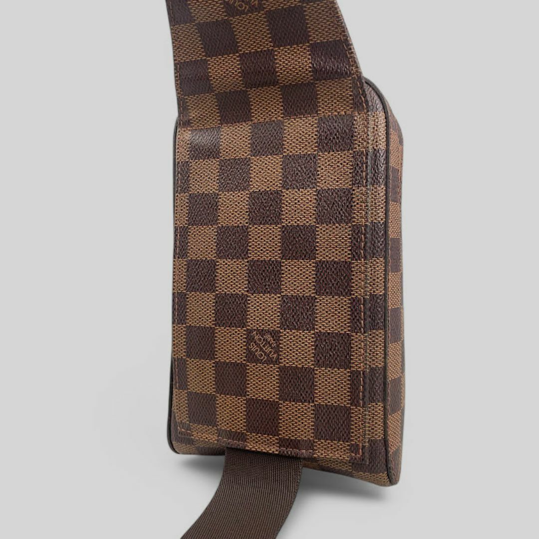 LOUIS VUITTON - ほぼ未使用□ルイ ヴィトン□ ダミエ LOUIS VUITTON - ほぼ未使用□ルイ ヴィトン□ ダミエ