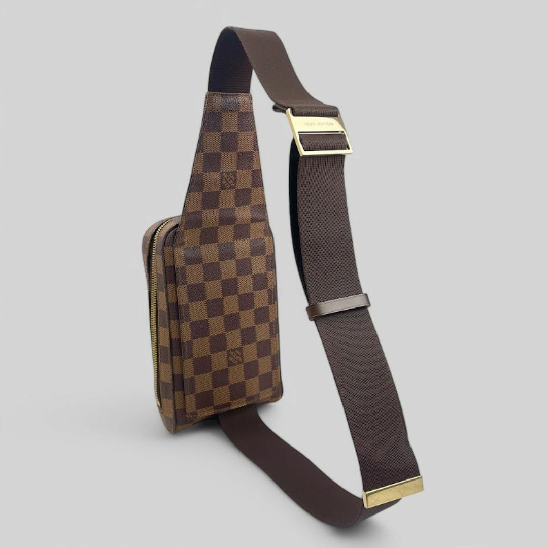 LOUIS VUITTON - ほぼ未使用□ルイ ヴィトン□ ダミエ LOUIS VUITTON - ほぼ未使用□ルイ ヴィトン□ ダミエ