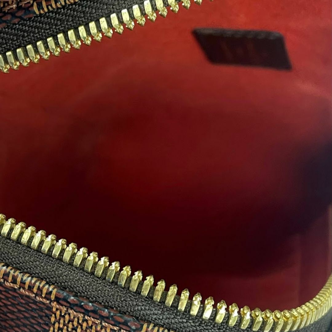 LOUIS VUITTON - ほぼ未使用□ルイ ヴィトン□ ダミエ LOUIS VUITTON - ほぼ未使用□ルイ ヴィトン□ ダミエ
