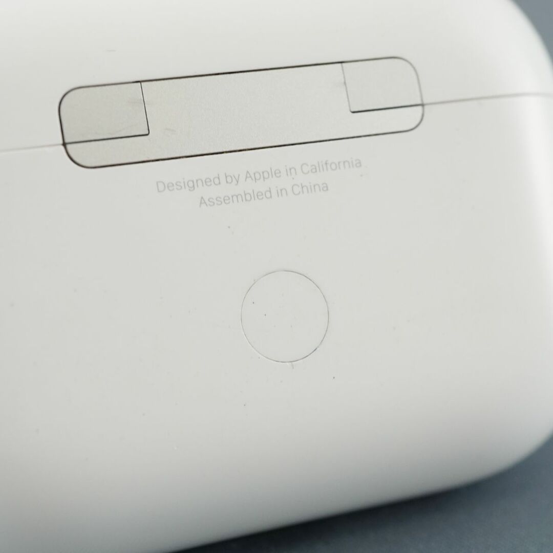 Apple - Apple AirPods Pro 第二世代 充電ケースのみ USED品 Apple - Apple AirPods Pro 第二世代 充電ケースのみ USED品