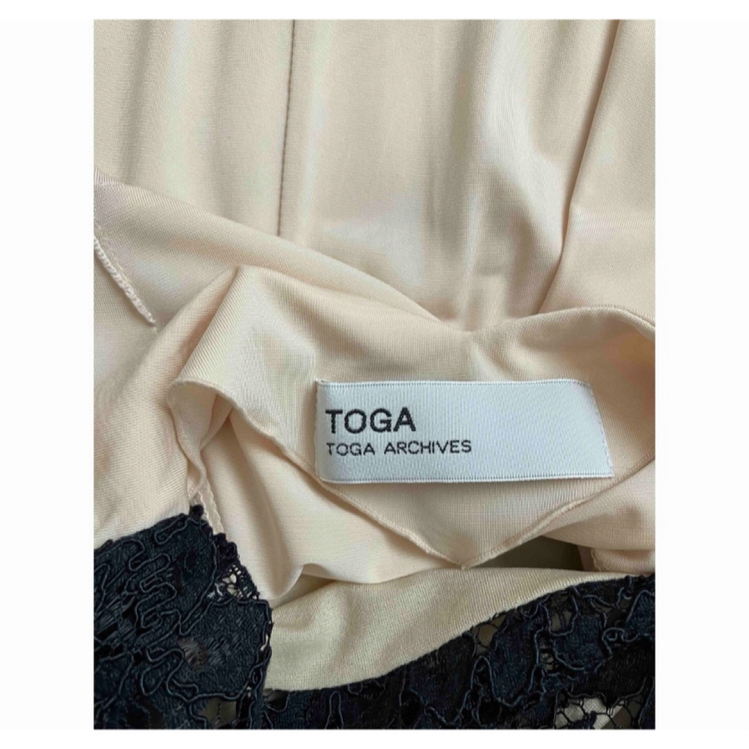 TOGA - TOGA ブラックレースが素敵なワンピースの通販 by TOGA - TOGA ブラックレースが素敵なワンピースの通販 by