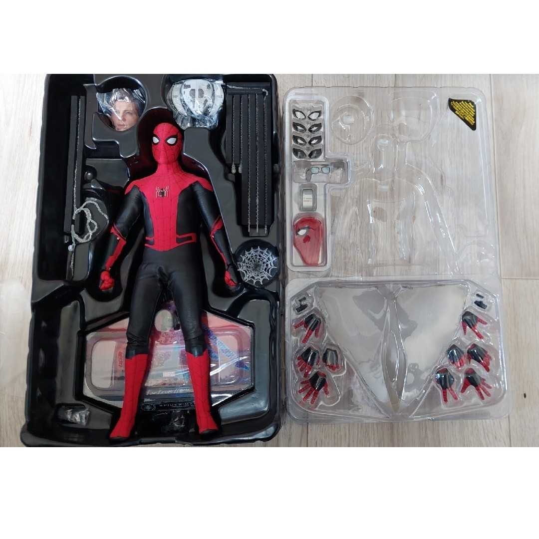Hot Toys - ホットトイズ スパイダーマン アップグレードスーツ Hot Toys - ホットトイズ スパイダーマン アップグレードスーツ