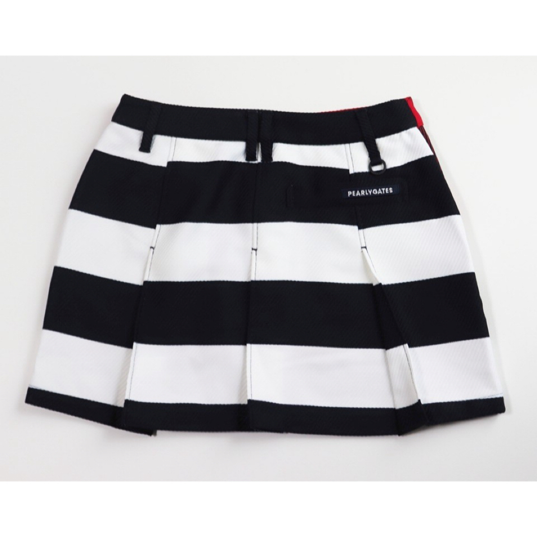 PEARLY GATES - 《パーリーゲイツ》新品 前後で異なるデザイン PEARLY GATES - 《パーリーゲイツ》新品 前後で異なるデザイン