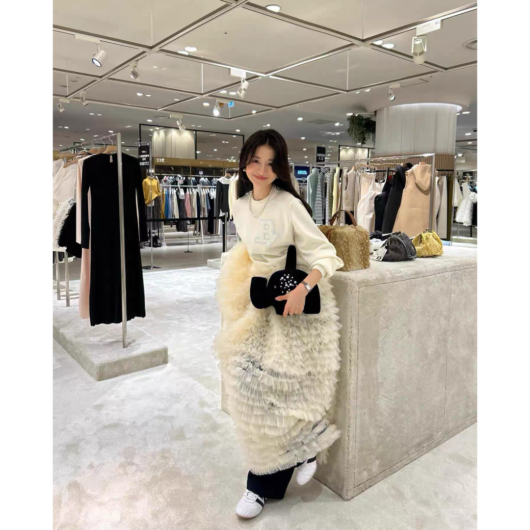 BIBIY DARLENE SHUSHU SKIRT IVORYの通販 by Yu's Shop|ラクマ BIBIY DARLENE SHUSHU SKIRT IVORYの通販 by Yu's Shop|ラクマ