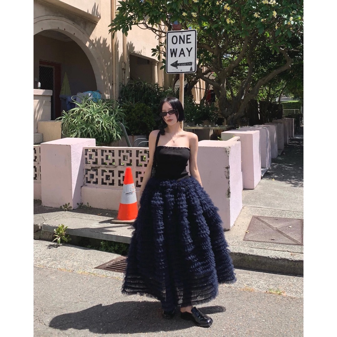 BIBIY DARLENE SHUSHU SKIRT NAVYの通販 by Yu's Shop|ラクマ BIBIY DARLENE SHUSHU SKIRT NAVYの通販 by Yu's Shop|ラクマ