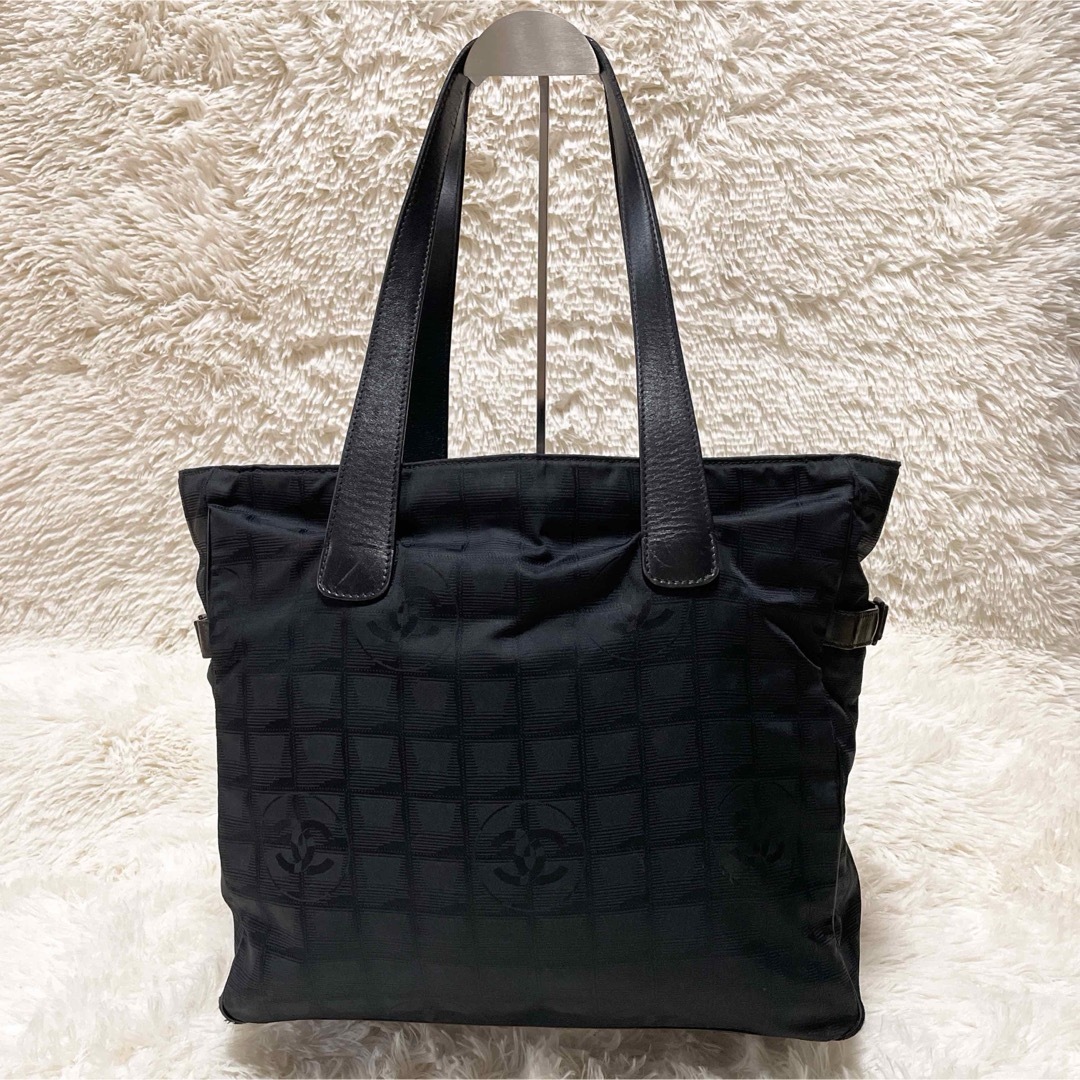 CHANEL - CHANEL シャネル ニュートラベルライン トートバッグ CHANEL - CHANEL シャネル ニュートラベルライン トートバッグ
