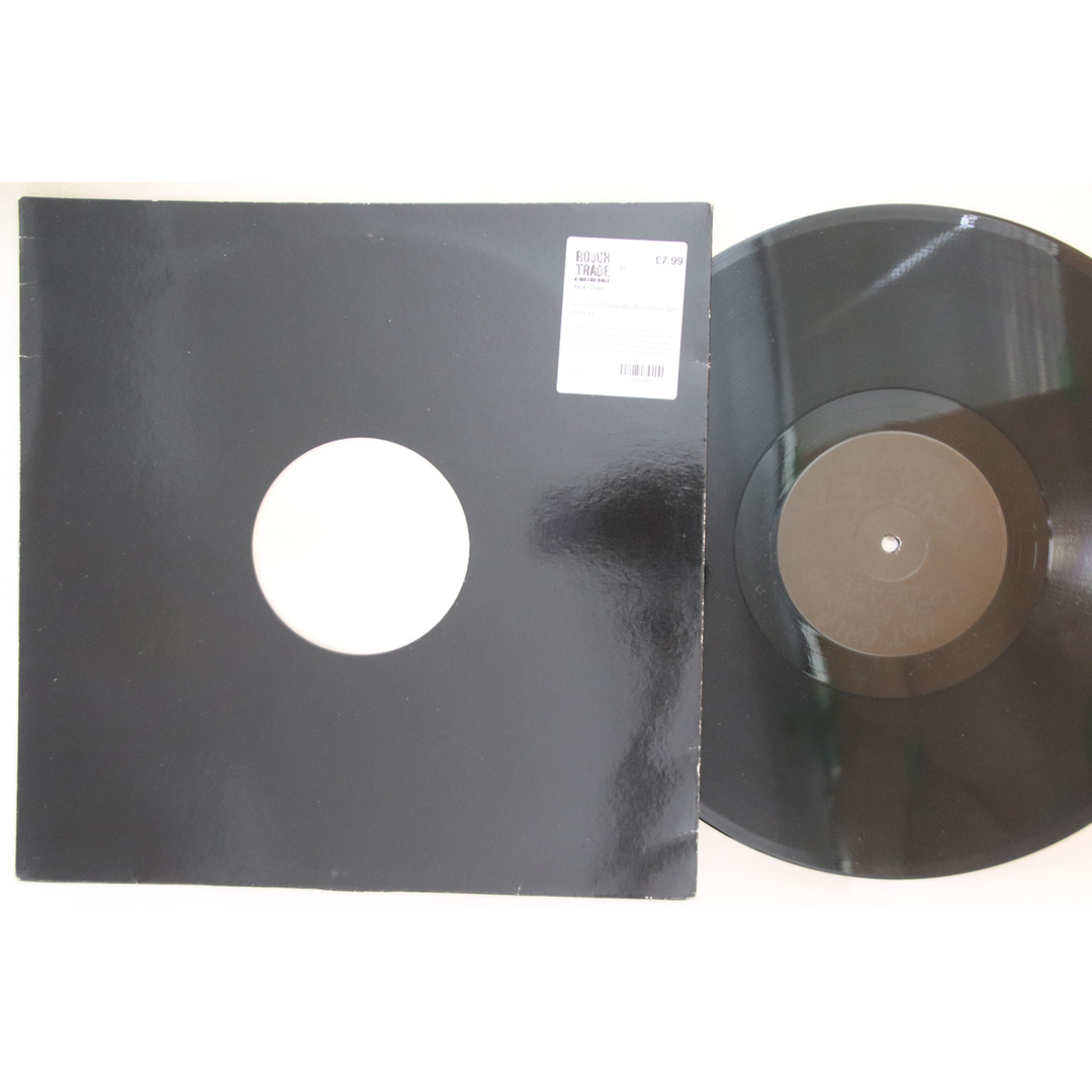 英12” Hot Chip Look At Where We Are (Four Tet Remix) FOURCHIP1T DOMINO /00250 エンタメ/ホビーのエンタメ その他(その他)の商品写真