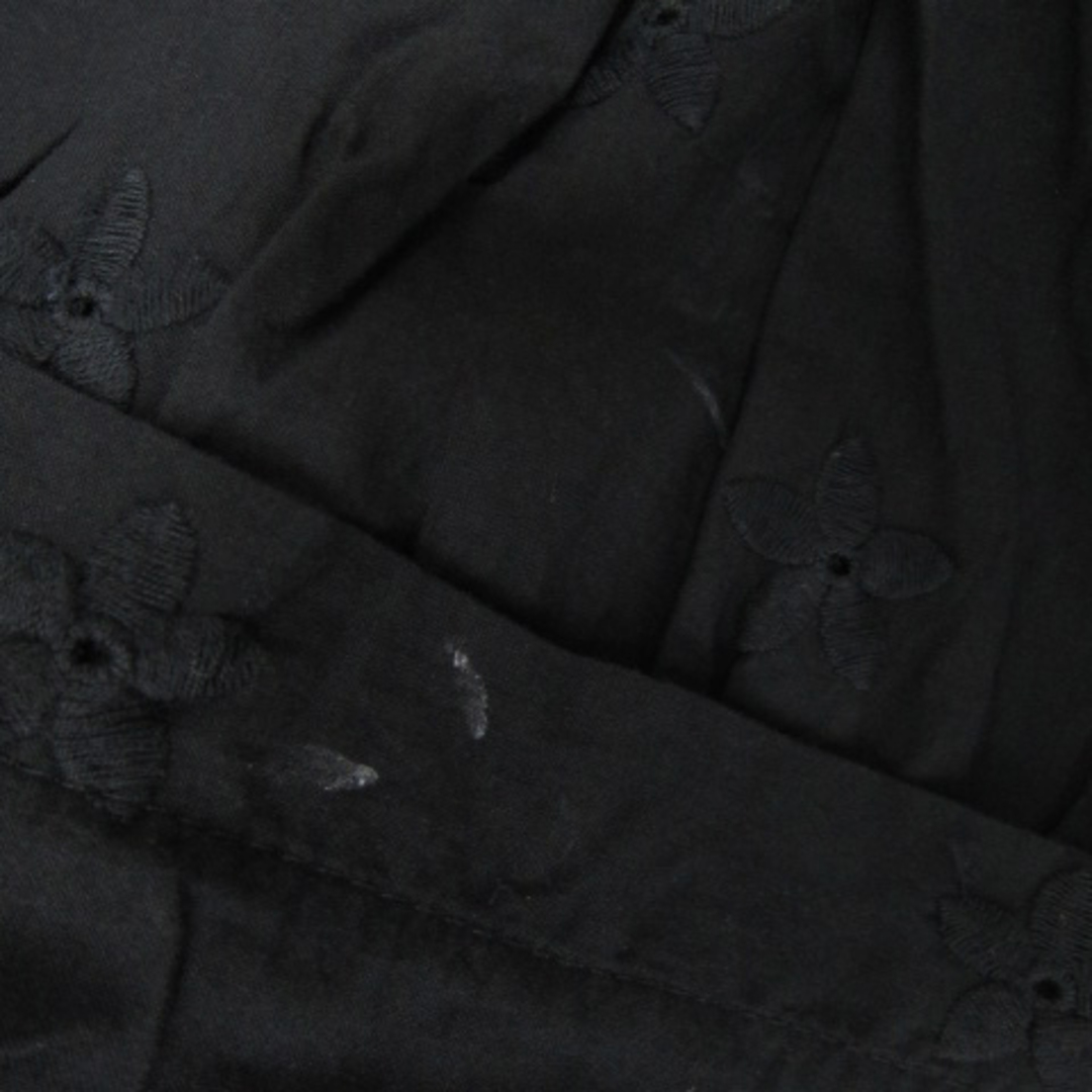 ZARA - ザラ ワンピース ロング丈 マキシ丈 長袖 Vネック 花柄 ZARA - ザラ ワンピース ロング丈 マキシ丈 長袖 Vネック 花柄