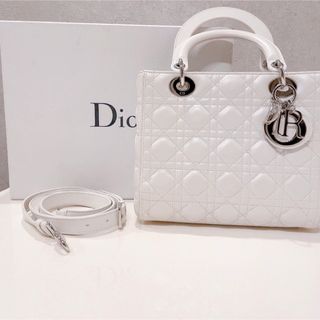 Christian Dior(ハンドバッグ ・ ホワイト/白色系)のフリマ Christian Dior(ハンドバッグ ・ ホワイト/白色系)のフリマ