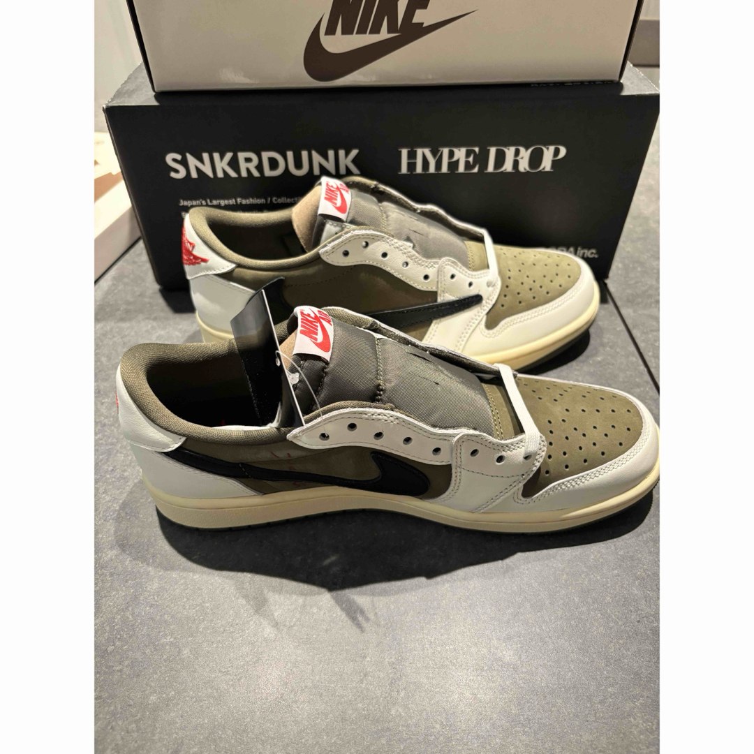 NIKE - トラヴィススコット リバースオリーブの通販 by s.'s NIKE - トラヴィススコット リバースオリーブの通販 by s.'s