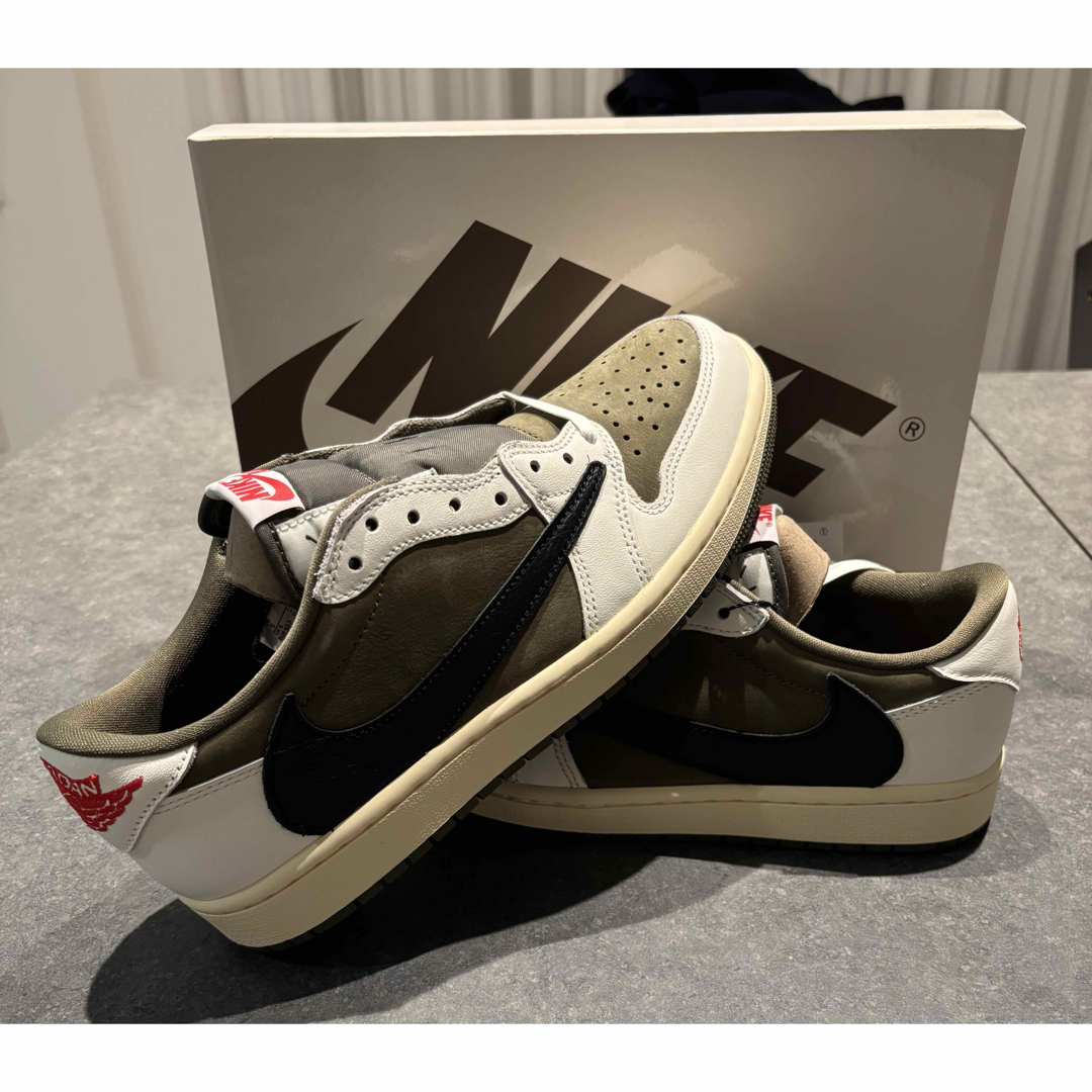 NIKE - トラヴィススコット リバースオリーブの通販 by s.'s NIKE - トラヴィススコット リバースオリーブの通販 by s.'s
