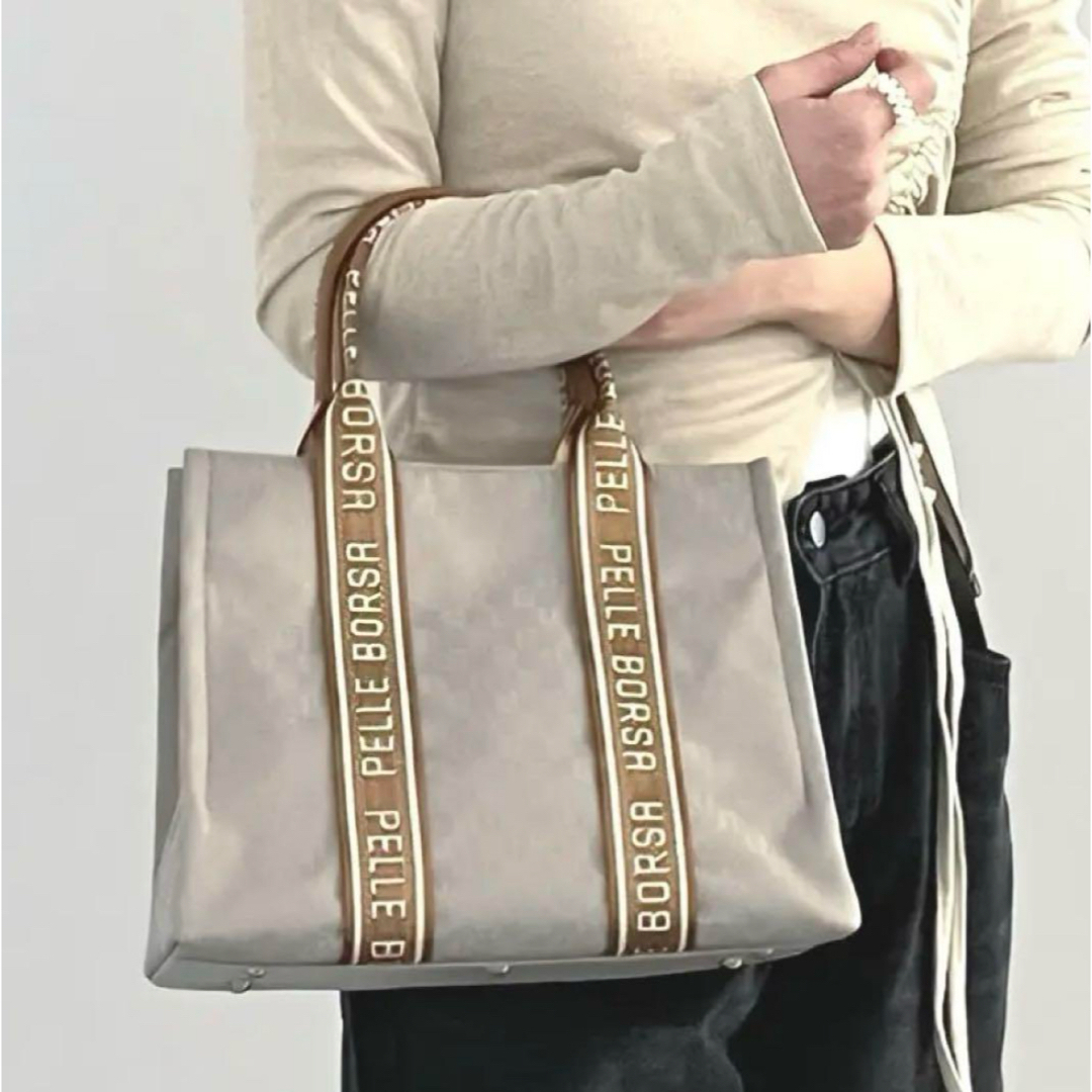 極美品】 PELLE BORSA 牛革 トートバッグ 青 チャーム