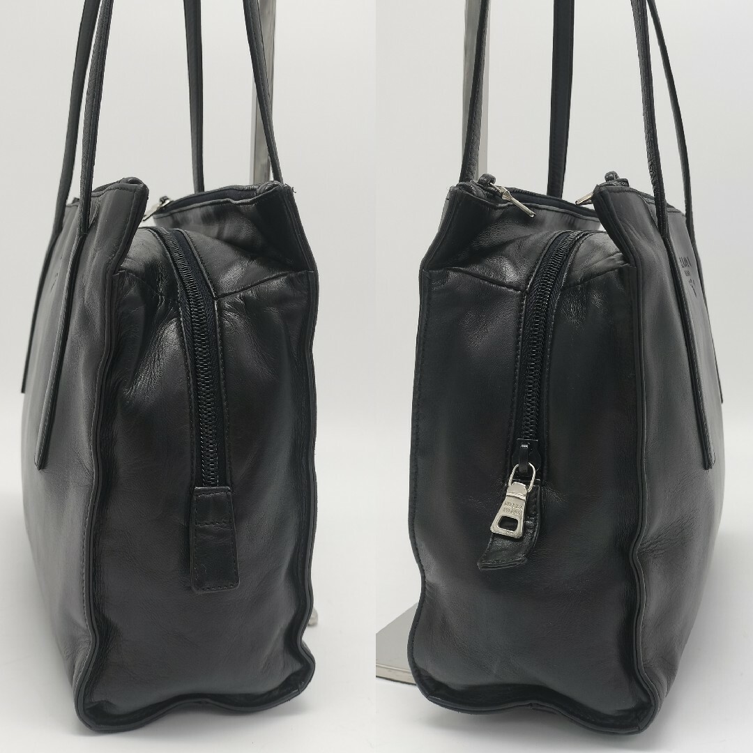 PRADA - 極美品✨プラダ トートバッグ レザー ブラック 黒の通販 PRADA - 極美品✨プラダ トートバッグ レザー ブラック 黒の通販