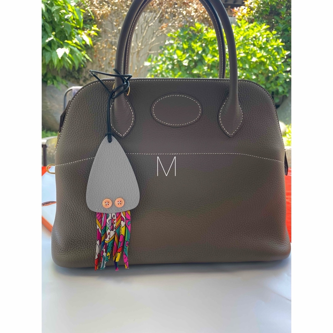 HERMES - 超レア エルメス プティアッシュ イカ チャーム 新品未 HERMES - 超レア エルメス プティアッシュ イカ チャーム 新品未