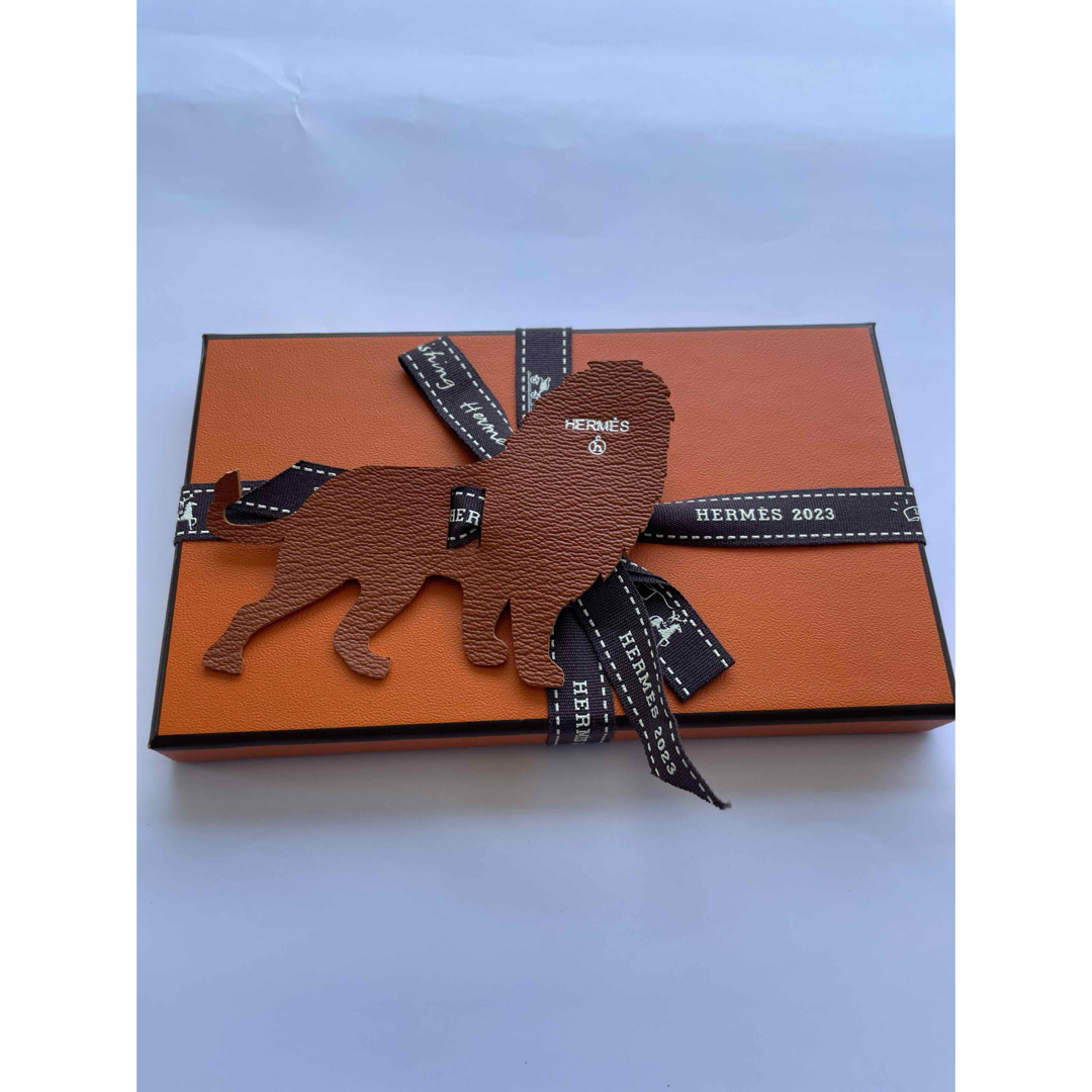 HERMES - 超レア エルメス プティアッシュ イカ チャーム 新品未 HERMES - 超レア エルメス プティアッシュ イカ チャーム 新品未