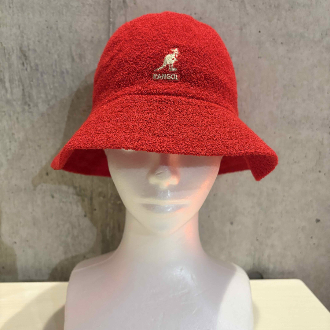 KANGOL(カンゴール)のKANGOL レッド バケットハット レディースの帽子(ハット)の商品写真