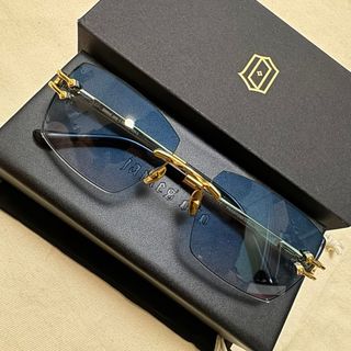 NIKE - 【新品】 メンズ ナイキ サングラス cw4725 010 CHANNEL NIKE - 【新品】 メンズ ナイキ サングラス cw4725 010 CHANNEL