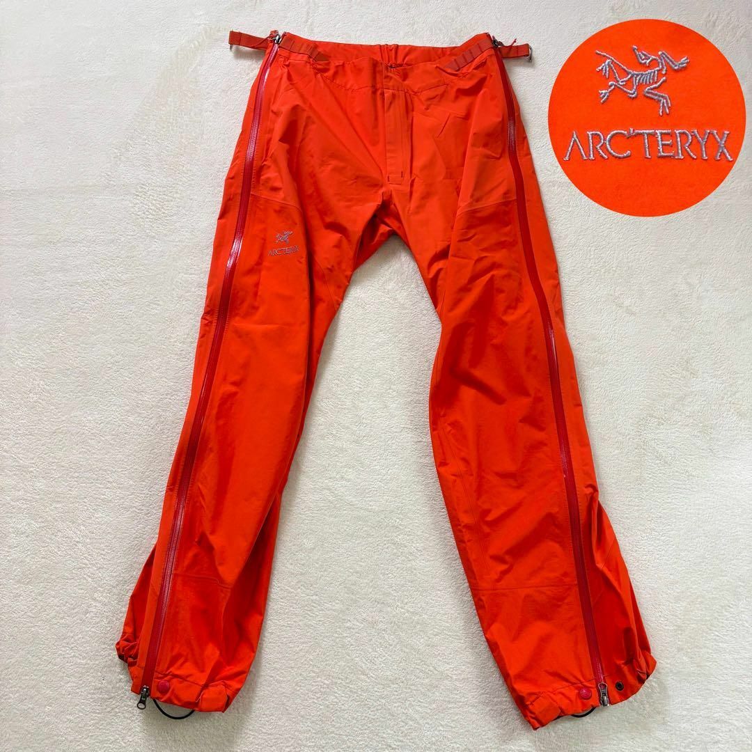ARC'TERYX - 美品 アークテリクス alpha SV レインパンツ ARC'TERYX - 美品 アークテリクス alpha SV レインパンツ