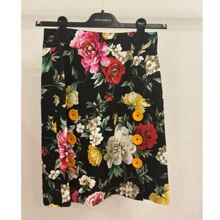 DOLCE&GABBANA(スカート)のフリマアイテム一覧 DOLCE&GABBANA(スカート)のフリマアイテム一覧