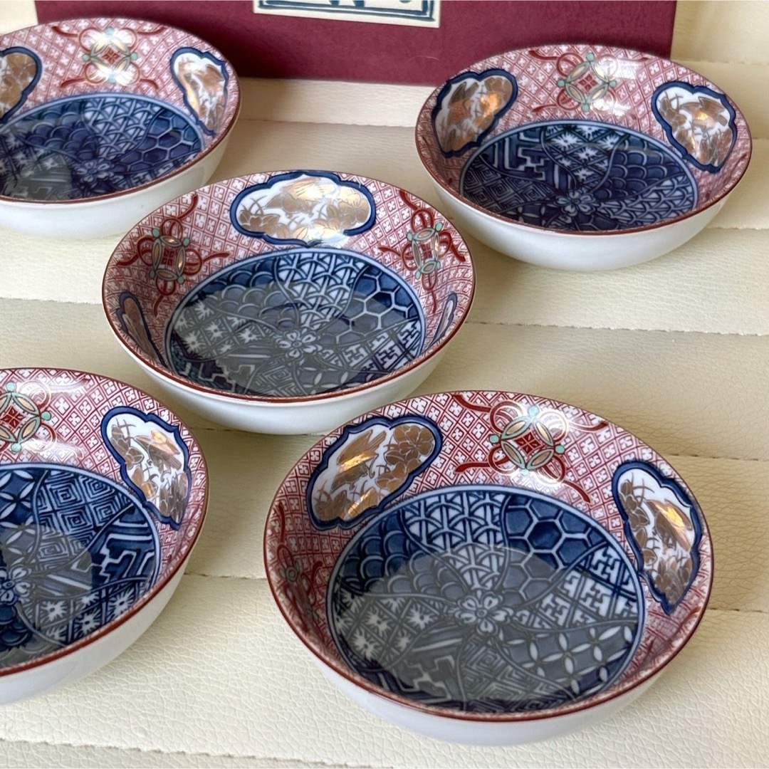 美濃焼 - 三洋陶器 龍峰窯 金彩赤絵 捻祥瑞 小鉢揃 5枚セット 美濃焼 - 三洋陶器 龍峰窯 金彩赤絵 捻祥瑞 小鉢揃 5枚セット